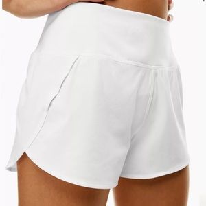 TNAMove Race Short